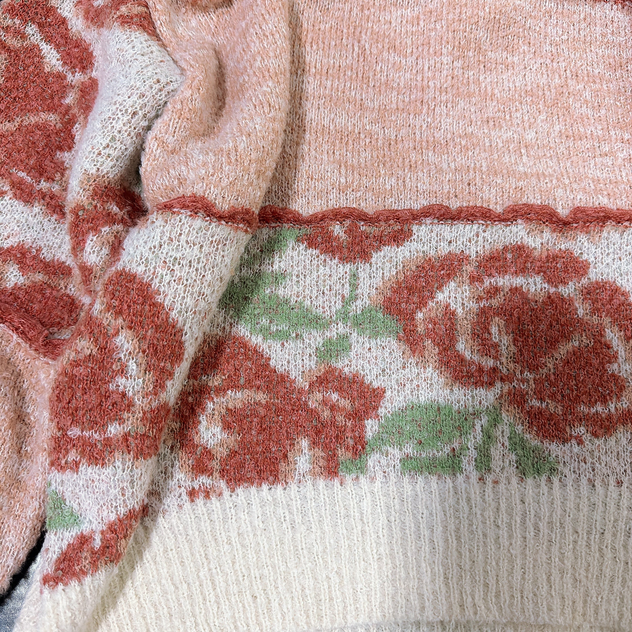 ※上限あり予約※4色 ヴィンテージフラワーニット  1月中の出荷予定