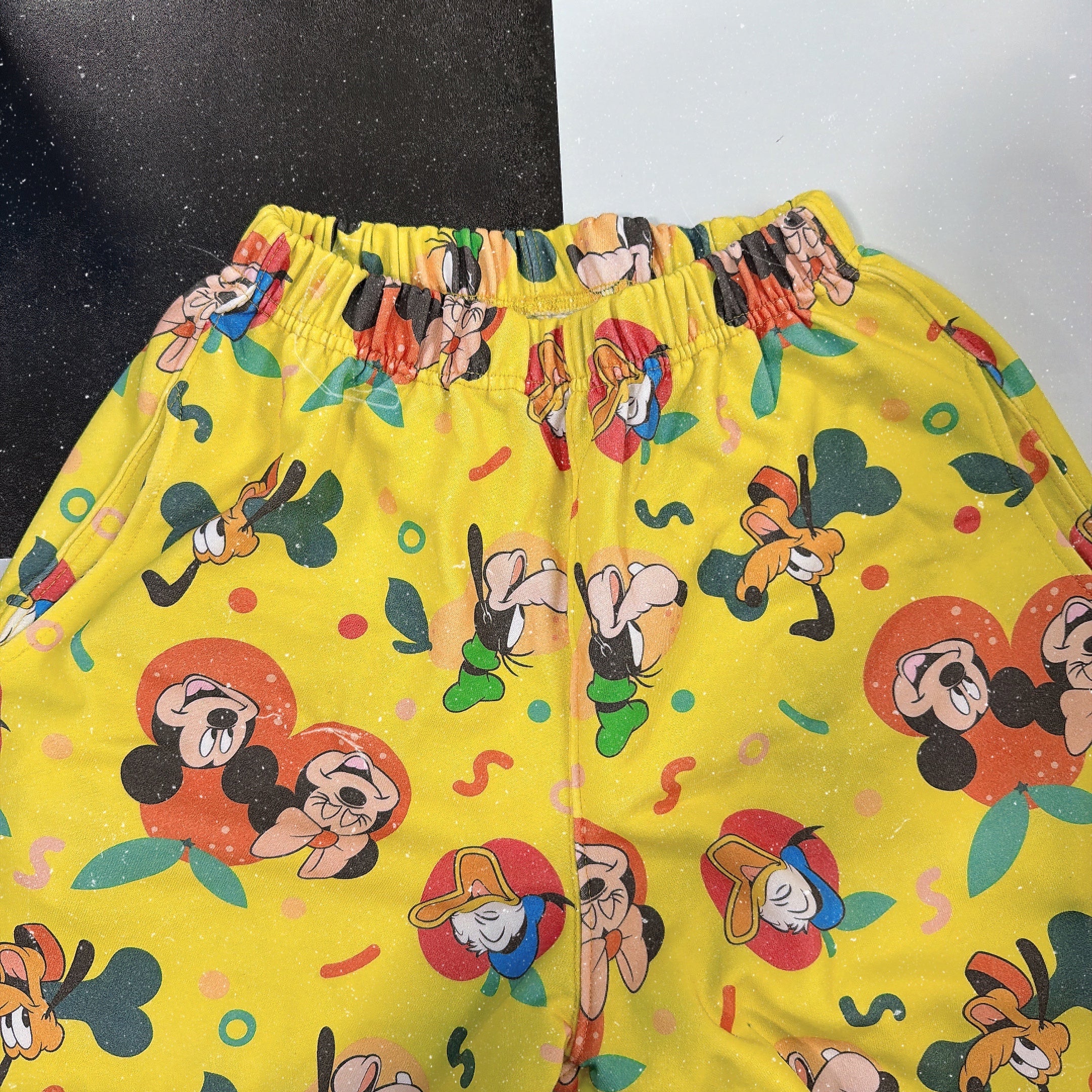 ※予約※ミッキーフレンズ スウェットジョガーパンツ 2月中の出荷予定