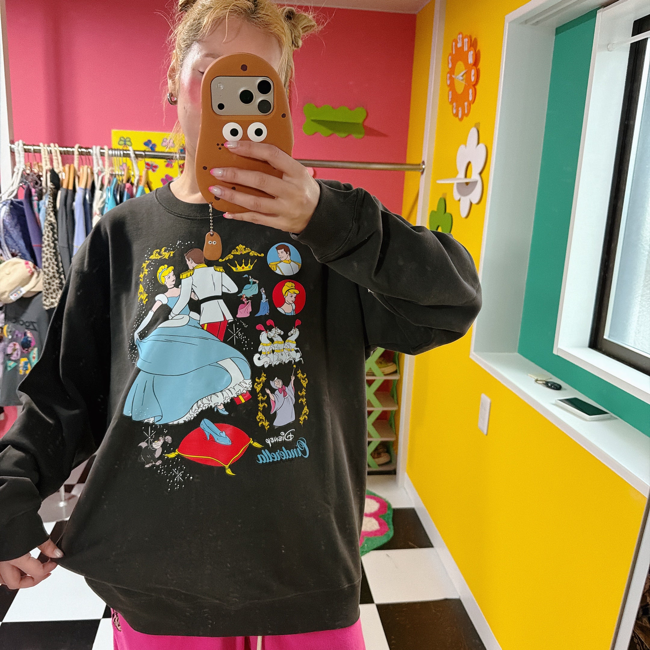 ※予約※2種類 NOSTALGICA DISNEY シンデレラ&白雪姫レトロスウェット  2月中の出荷予定