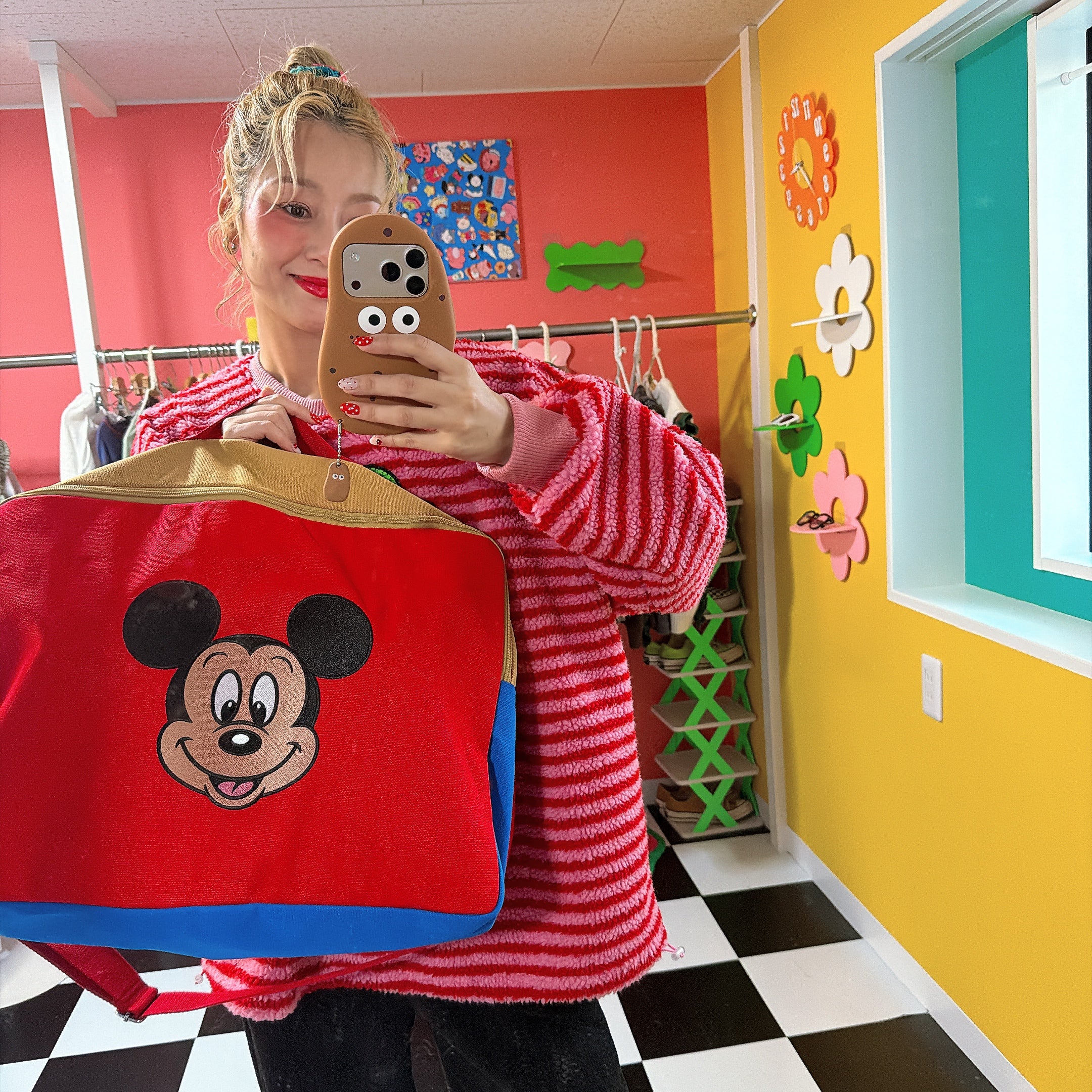 ※予約※2色 ミッキーフェイス トラベルバッグ 2月下旬ごろの出荷予定