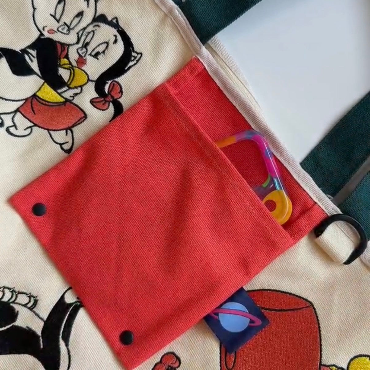 *Pre-order* 8 Types Looney Tunes NOSTALGICA Bi-color Bag - Scheduled for shipment in August
