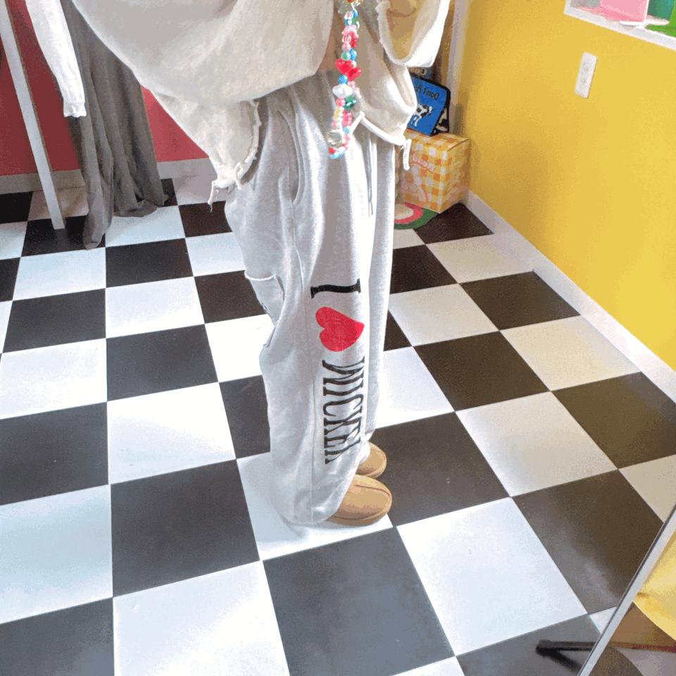 ※予約※ 2色 I♡MICKEYスウェットパンツ 10月下旬ごろのお届け予定